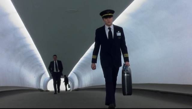Leonardo-DiCaprio-Tom-Hanks-TWA-Terminal-tunnel-JFK-Airport-NYC-Untapped-Cities